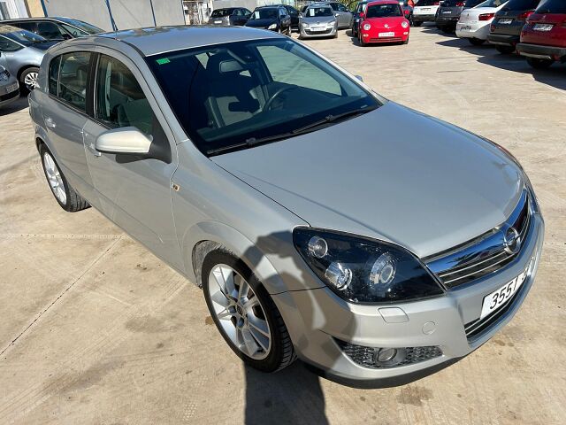 OPEL ASTRA ELITE 1.9 CDTI AUTO SPANISH LHD IN SPAIN ONLY 55000 MILES SUPERB 2009